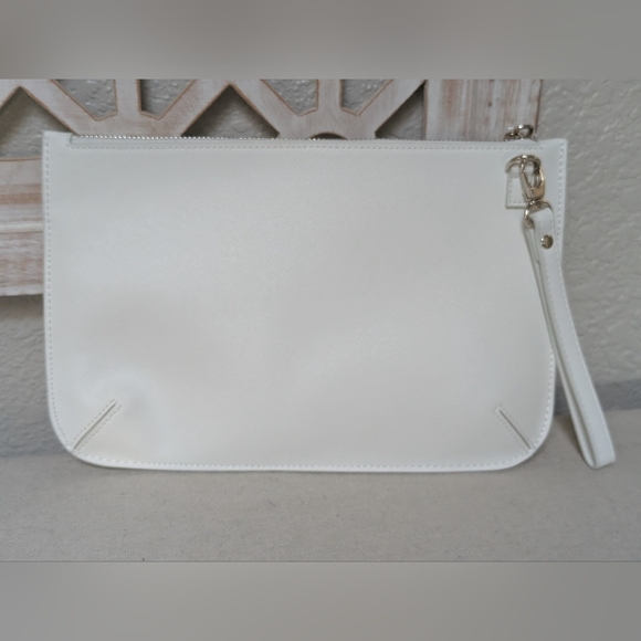 NWT WHITE HOUSE BLACK MARKET Purple Hydrangea Wristlet Clutch Purse - Picture 6 of 8